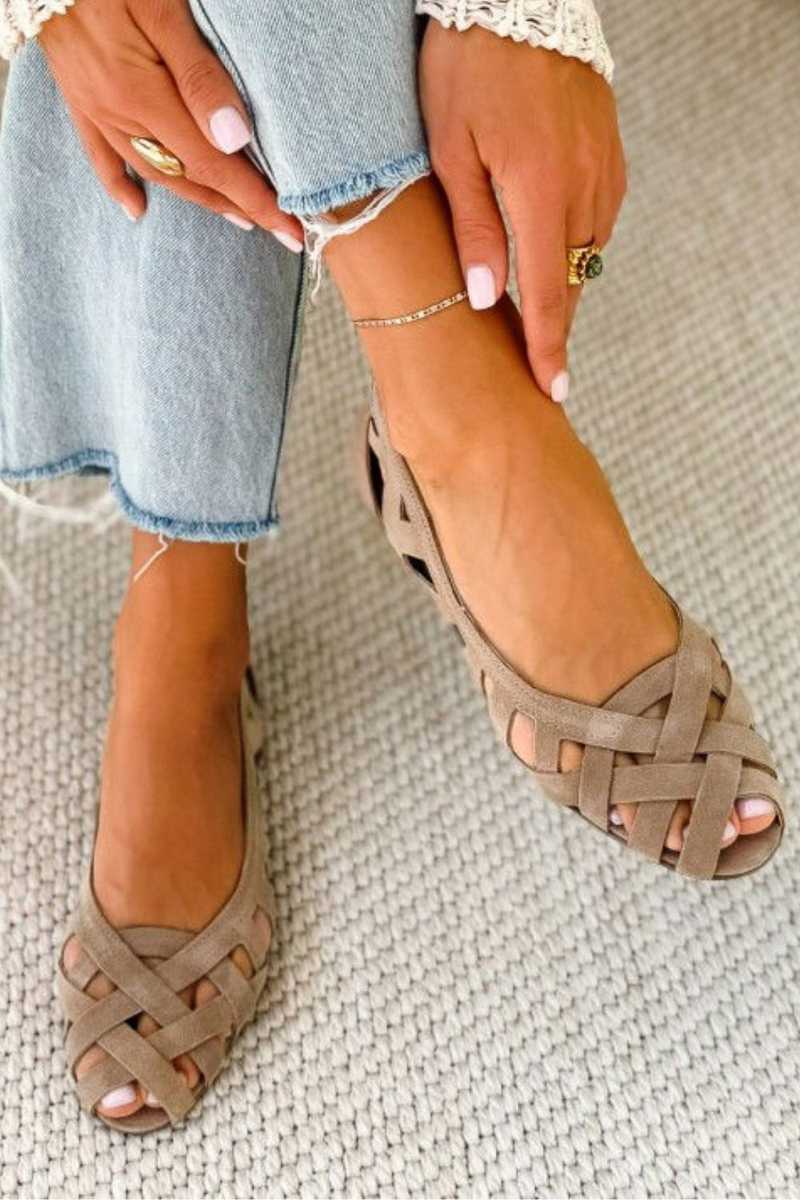 Caterina | Colourful Woven Sandals in Beige