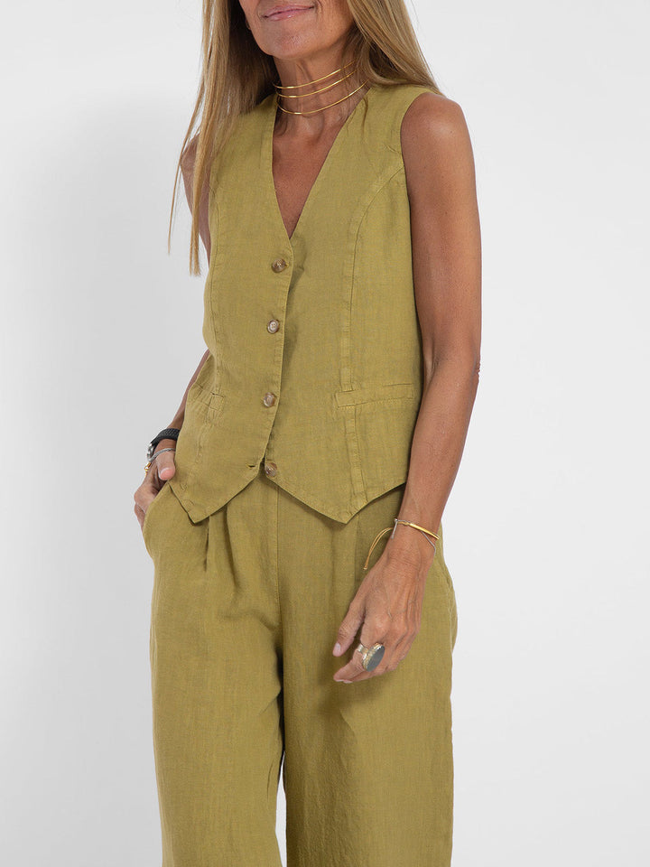 Aira | Completo con gilet abbottonato e pantaloni a gamba ampia