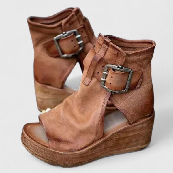 Karline | Sandali classici con zeppa