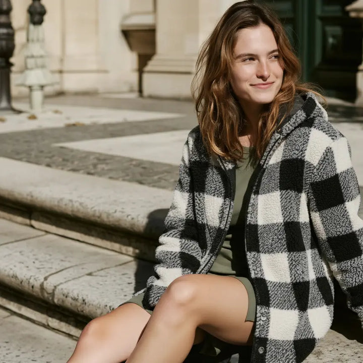 Willow | Cappotto in pile a quadri con cappuccio — 7
