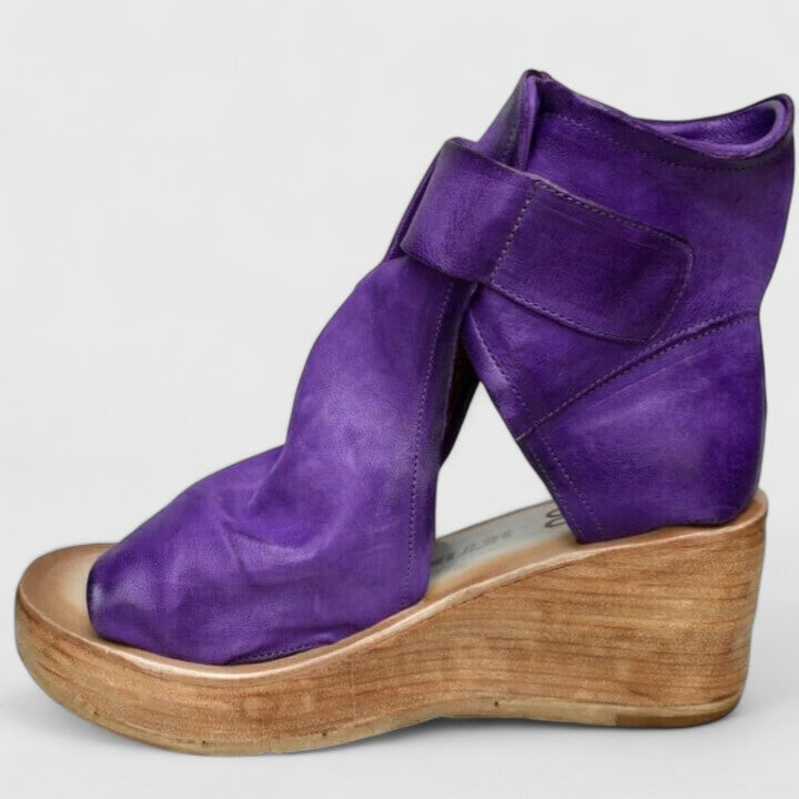 Karline | Sandali classici con zeppa