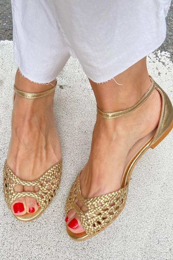 Isadora | Woven Metallic Sandals in Gold