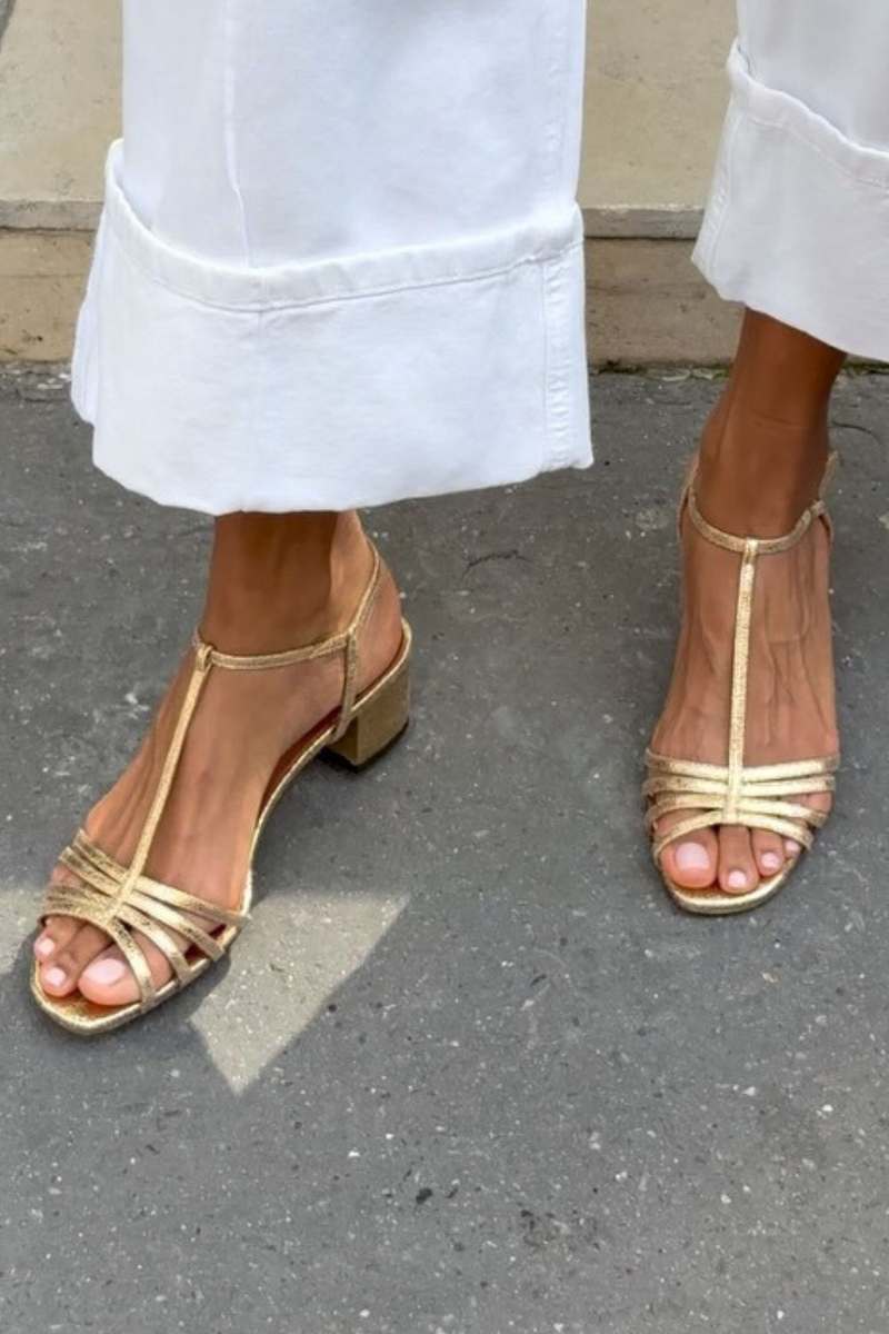 Allegra | Everyday Elegance Sandals in Gold