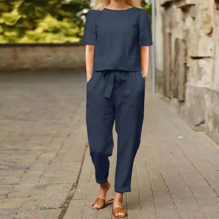 Charm™ | Completo chic due pezzi dalla linea rilassata