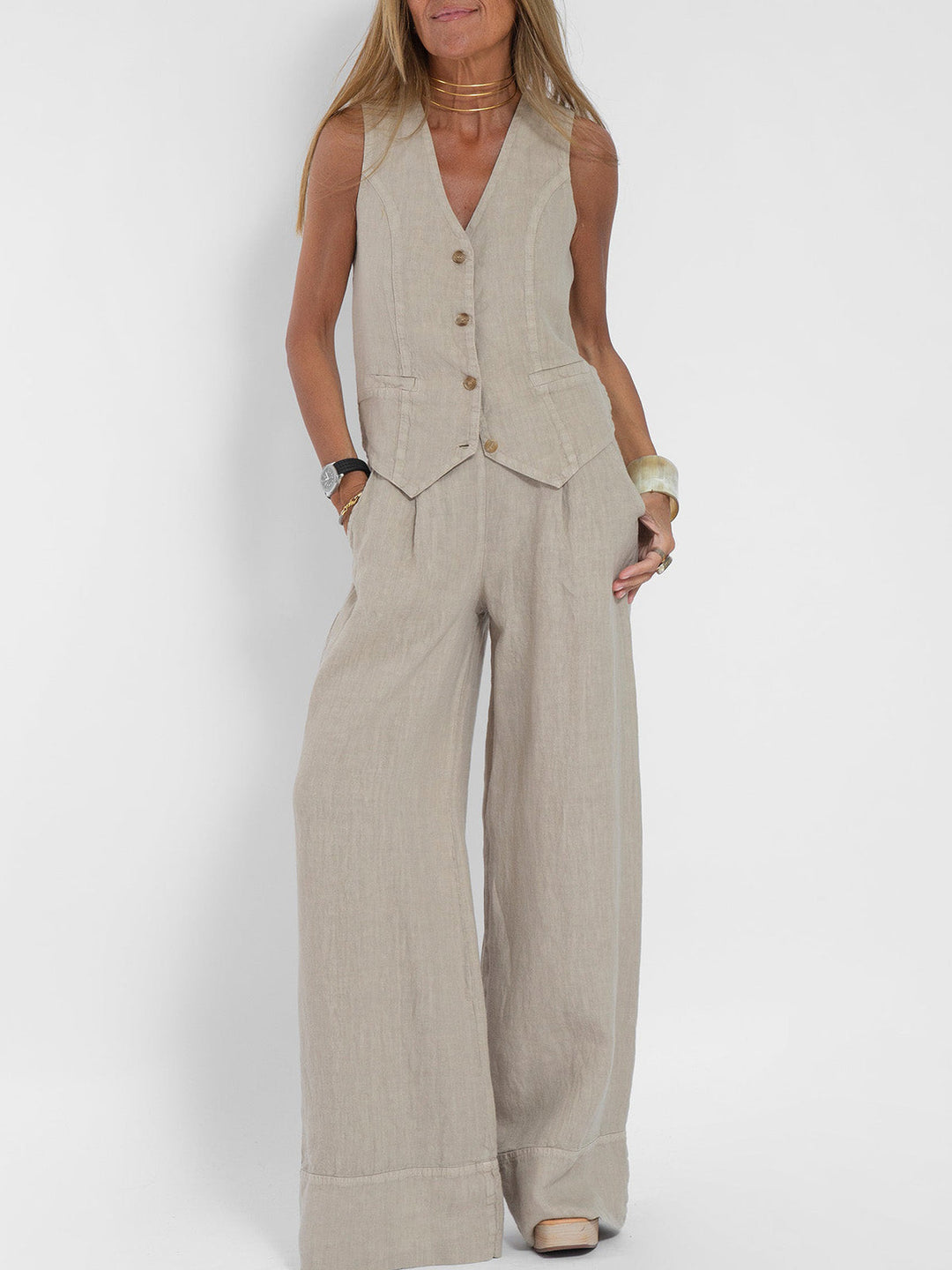 Aira | Completo con gilet abbottonato e pantaloni a gamba ampia