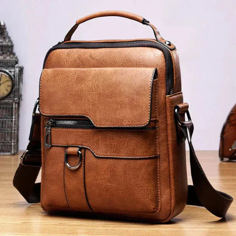 Cynthia™ | Borsa pratica in pelle