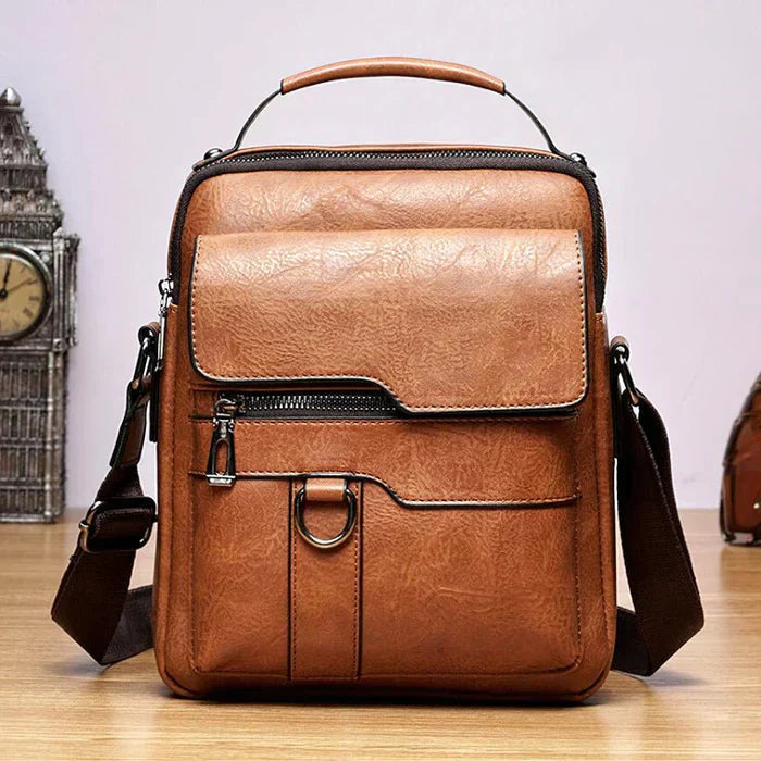 Cynthia™ | Borsa pratica in pelle