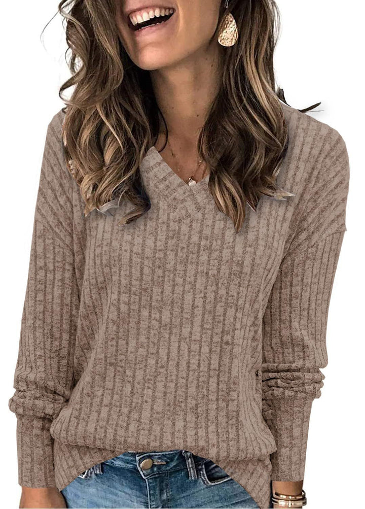 EVELYN™ | Maglione lavorato a maglia leggero oversize da donna con scollo a V — 9