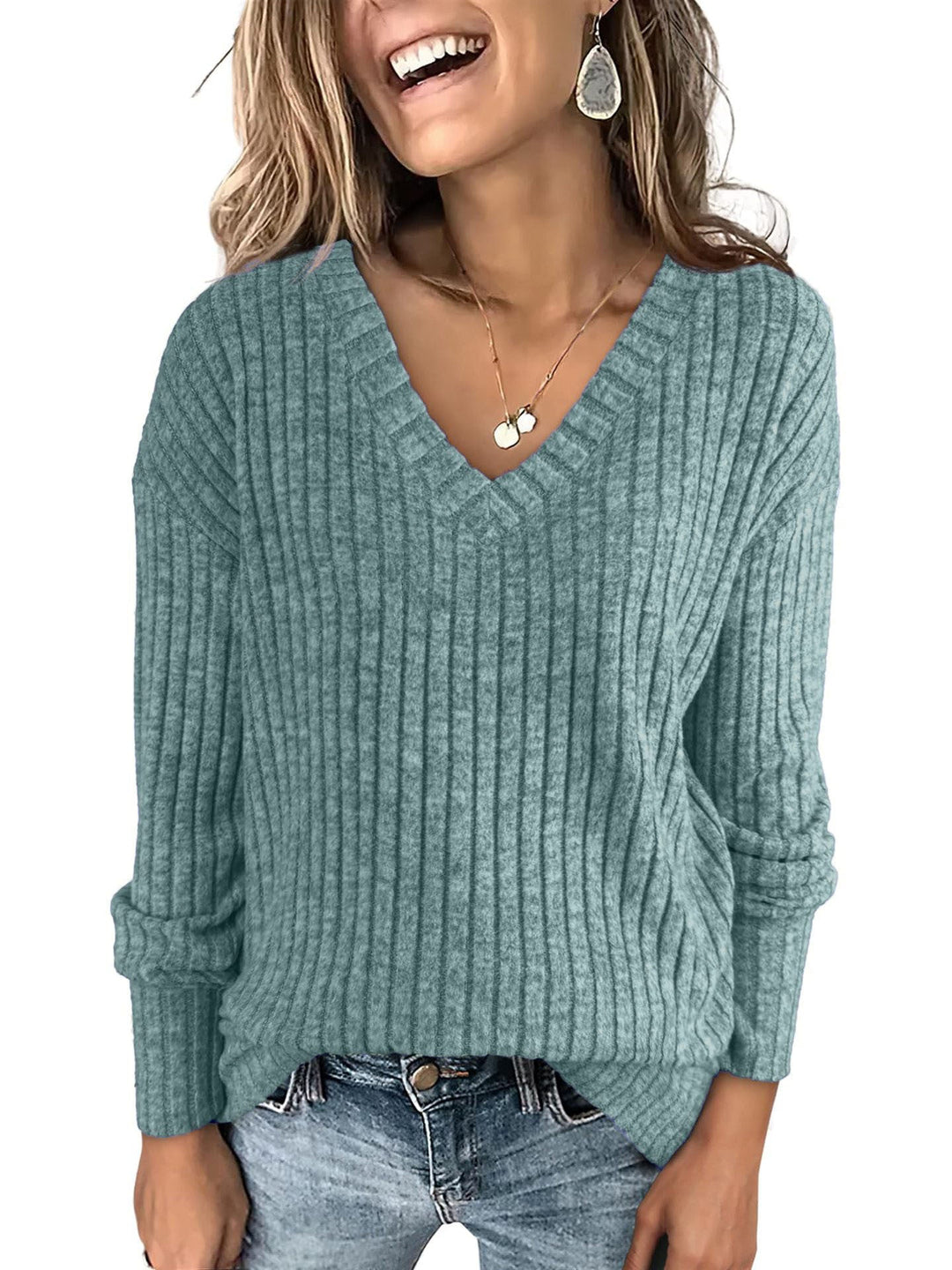 EVELYN™ | Maglione lavorato a maglia leggero oversize da donna con scollo a V — 11