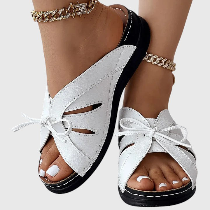 Darcy | Sandali slip-on chic con fiocco