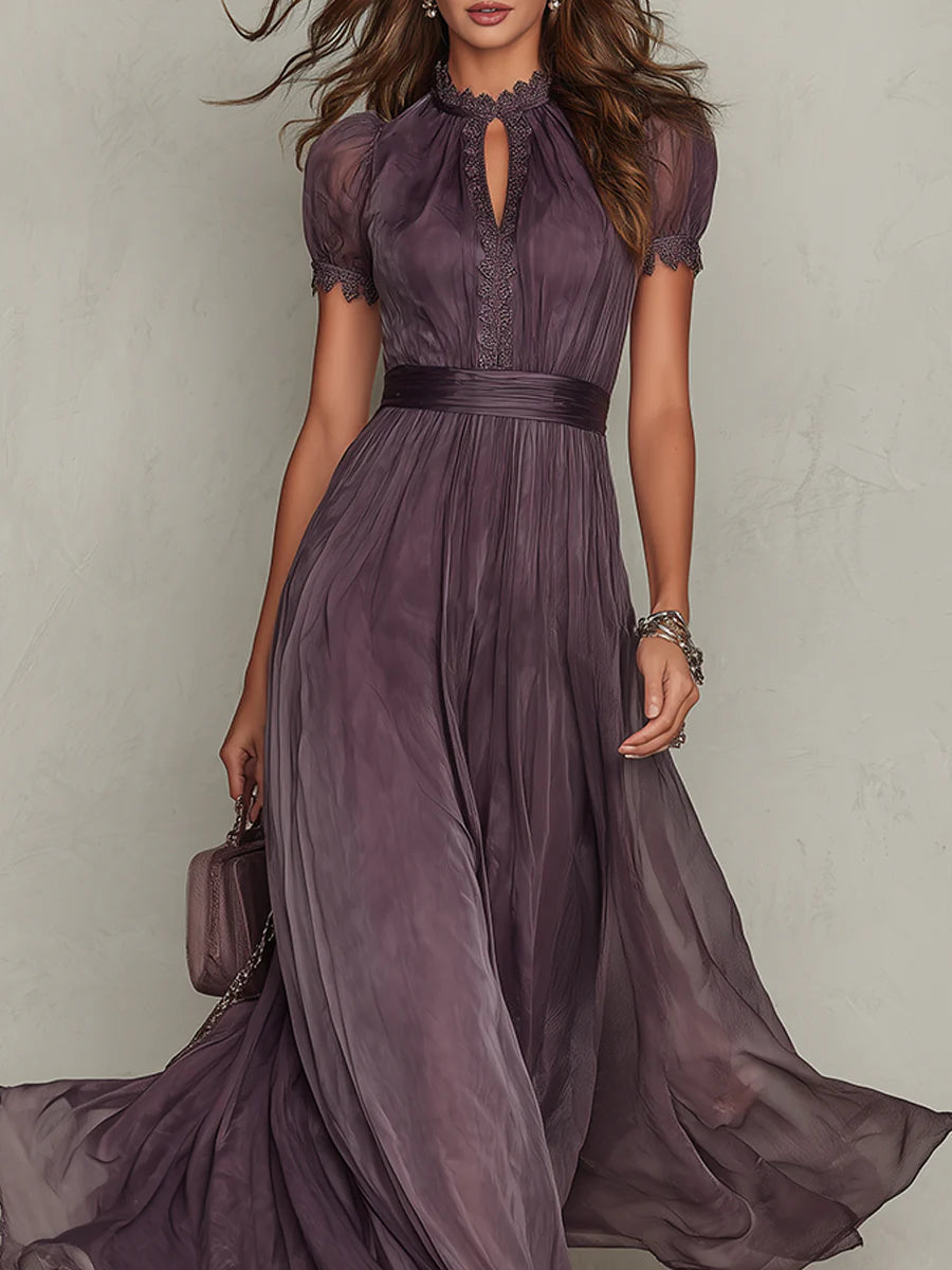 Flavia - Abito lungo in chiffon viola con scollo a goccia e finiture in pizzo