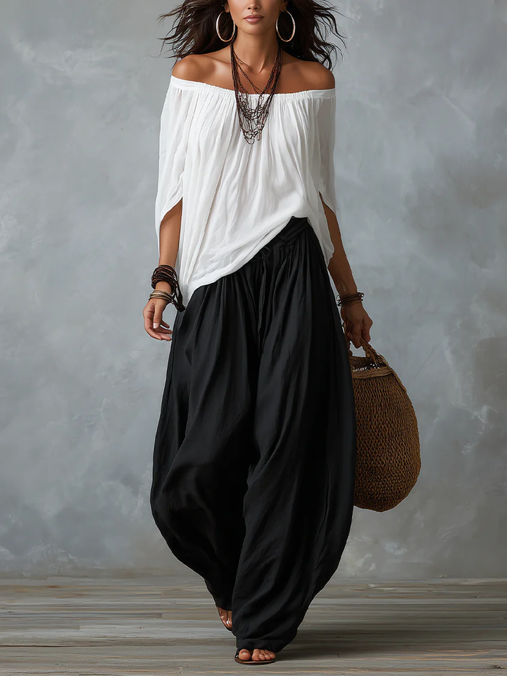 Completo Bianco con Top a Spalle Scoperte e Pantaloni Ampi – Chiara Rossetti (1)