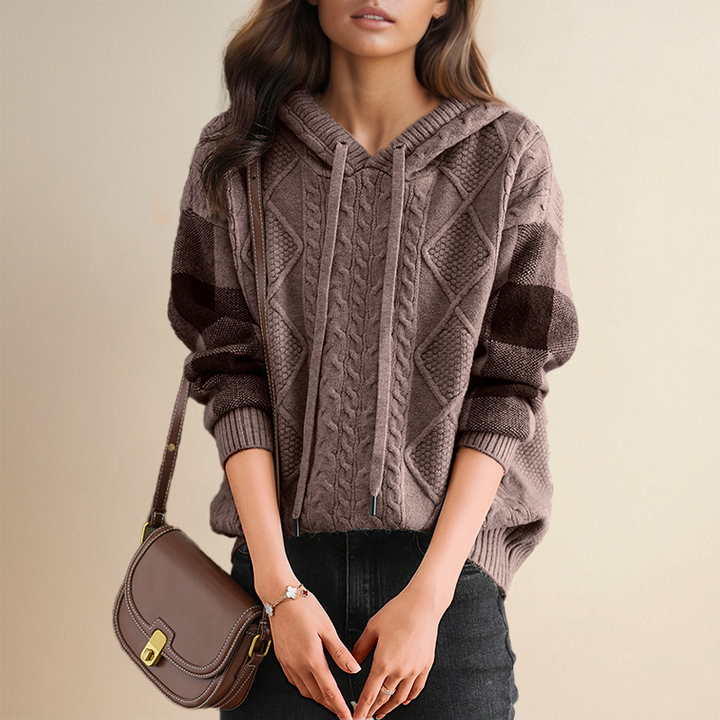 Emily | Maglione a trecce con cappuccio