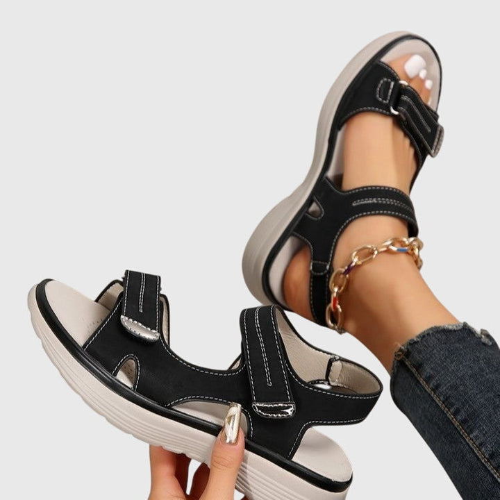 Calline | Sandali con cinturino regolabile