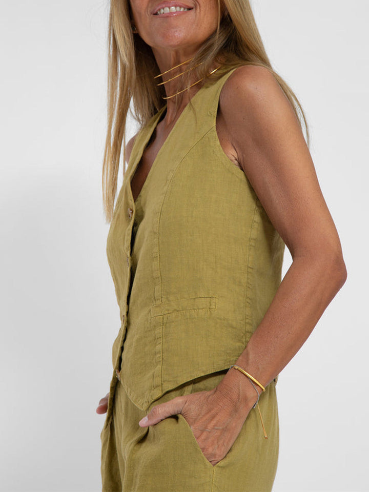Aira | Completo con gilet abbottonato e pantaloni a gamba ampia