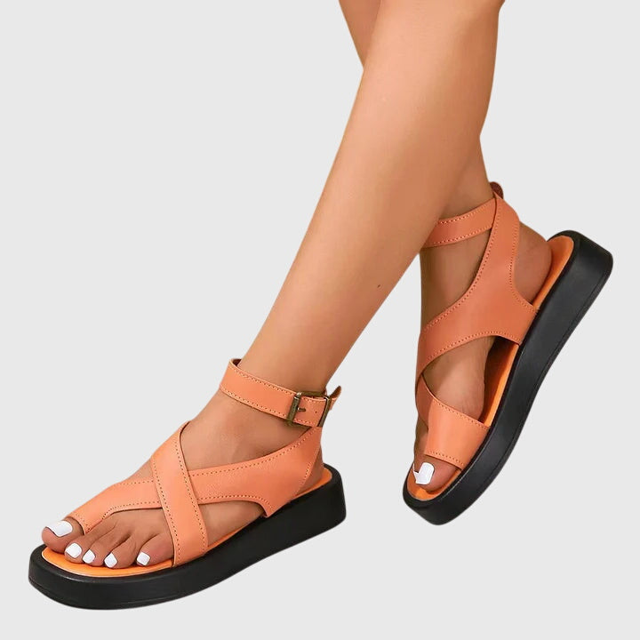 Bria | Sandali con platform alta